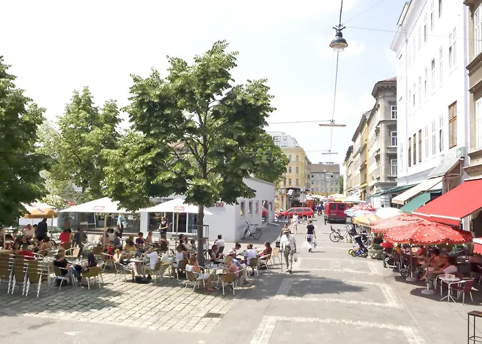 Newly Renovated At Yppenplatz * فيينا